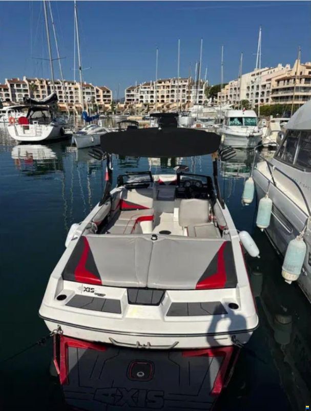 Malibu AXIS T22