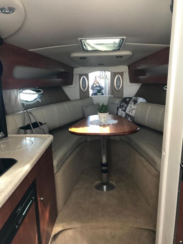 Rinker 280