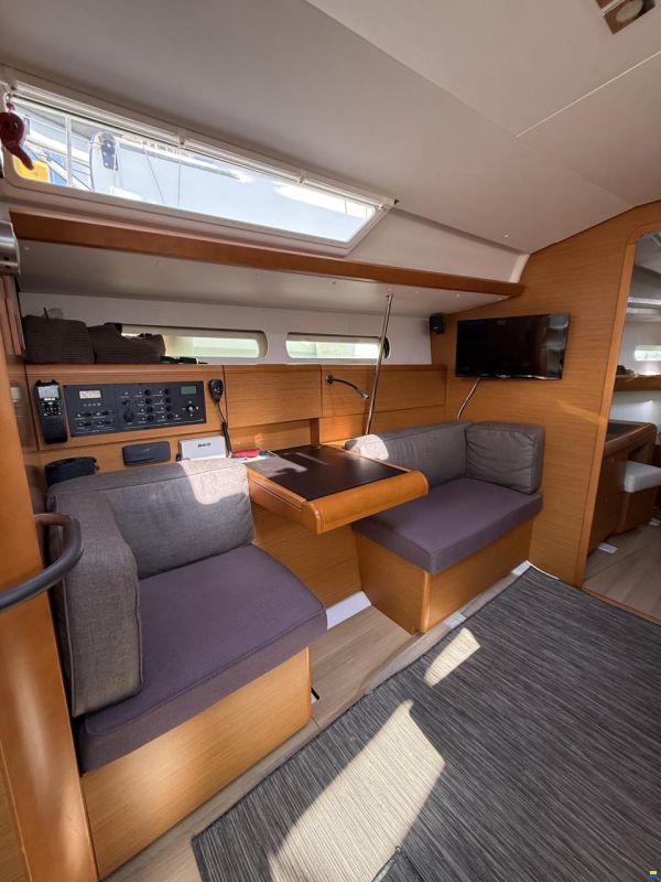 Jeanneau sun odyssey 449