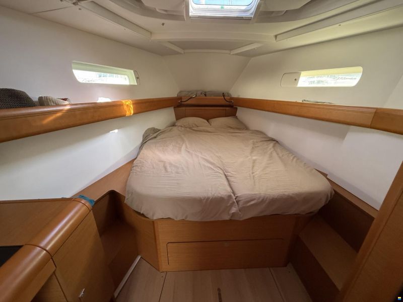 Jeanneau sun odyssey 449
