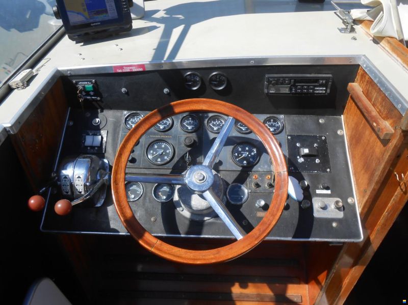 Coronet 31 Seafarer