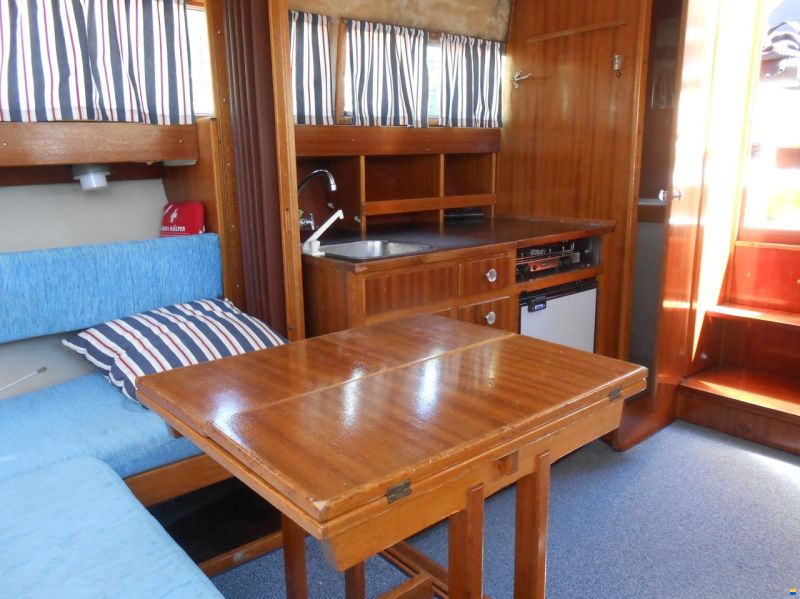 Coronet 31 Seafarer
