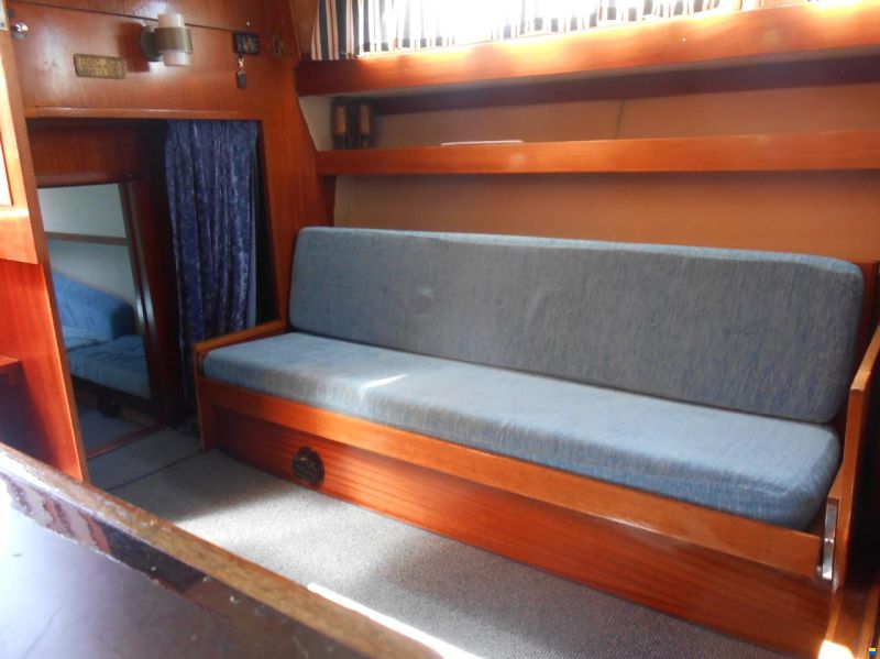 Coronet 31 Seafarer