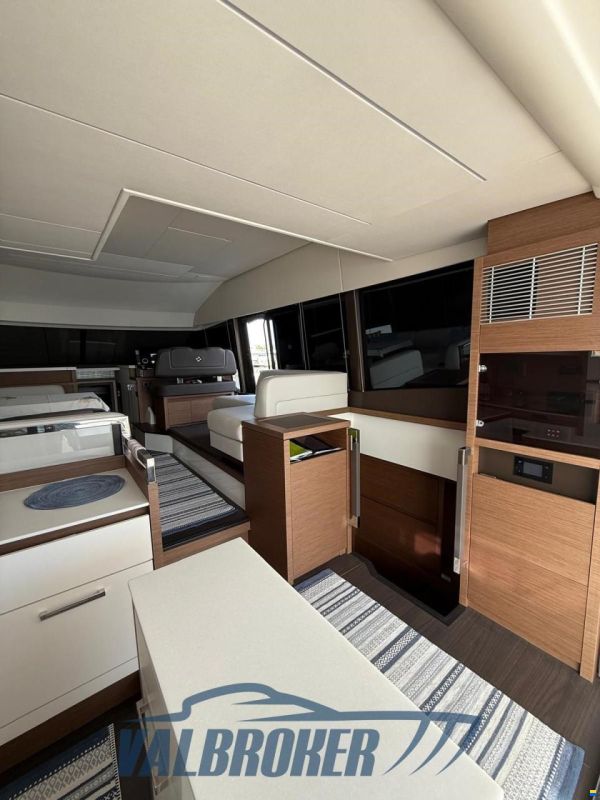 Prestige 520