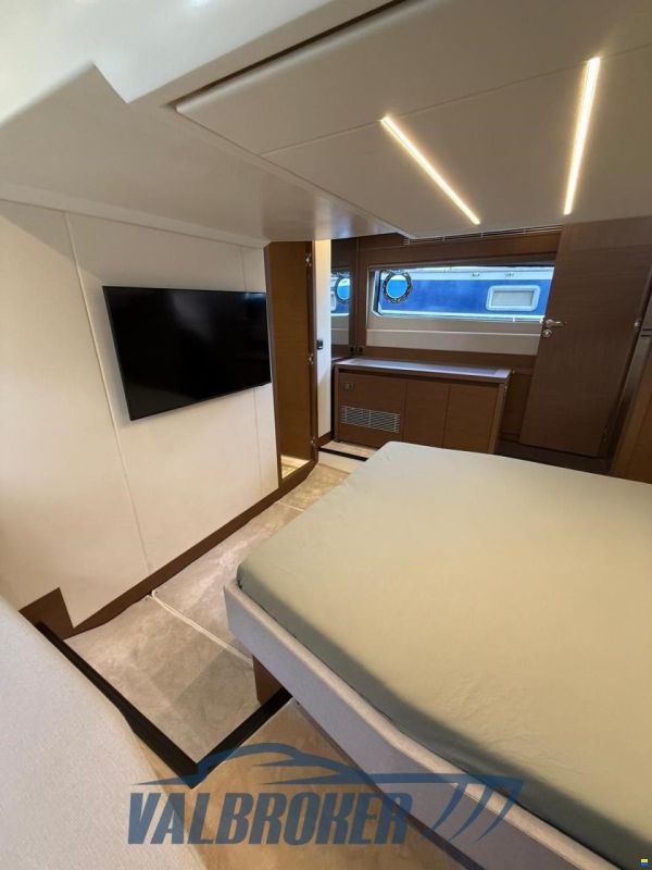 Prestige 520