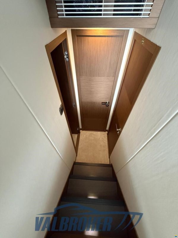 Prestige 520