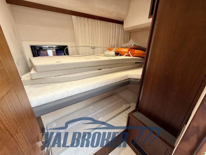 Galeon 460 fly