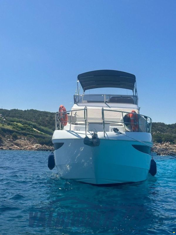 Galeon 460 fly