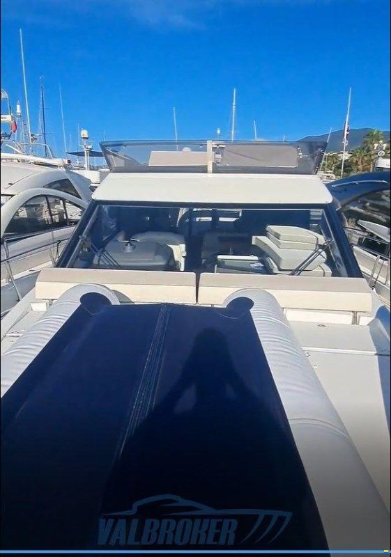 Galeon 460 fly