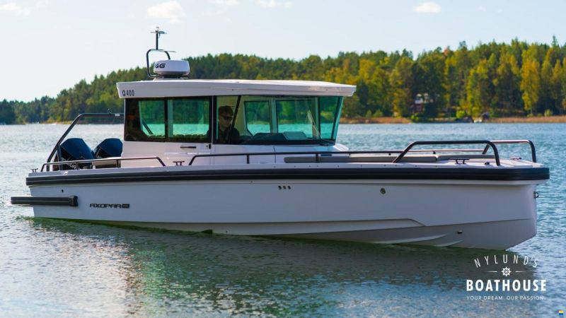 Axopar 28 Cabin