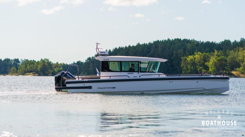 Axopar 28 Cabin