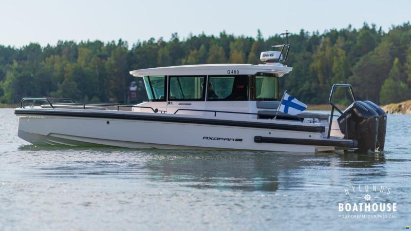 Axopar 28 Cabin