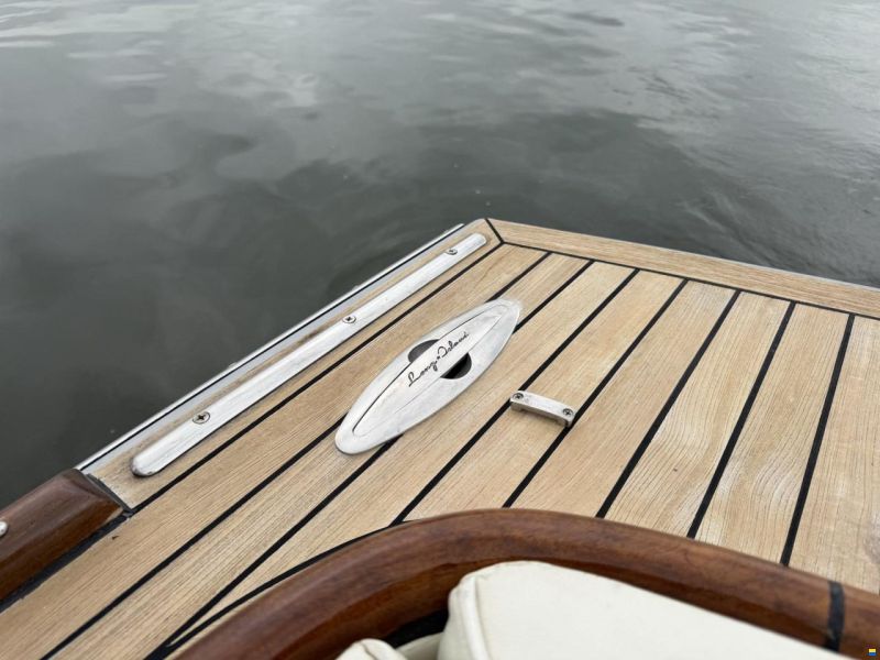 Long Island 33 Runabout