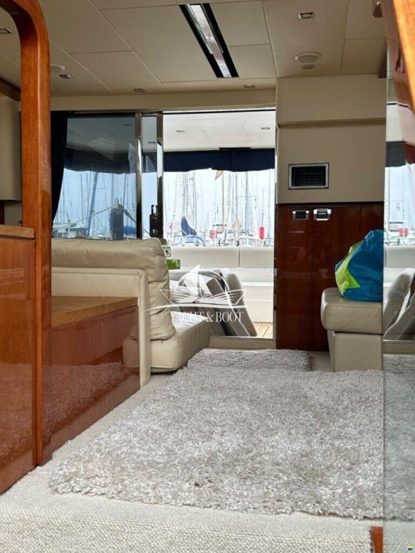Fairline Phantom 48