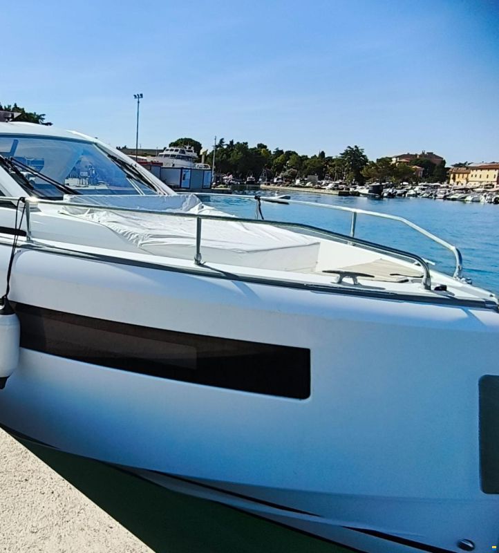 Jeanneau DB37 IB