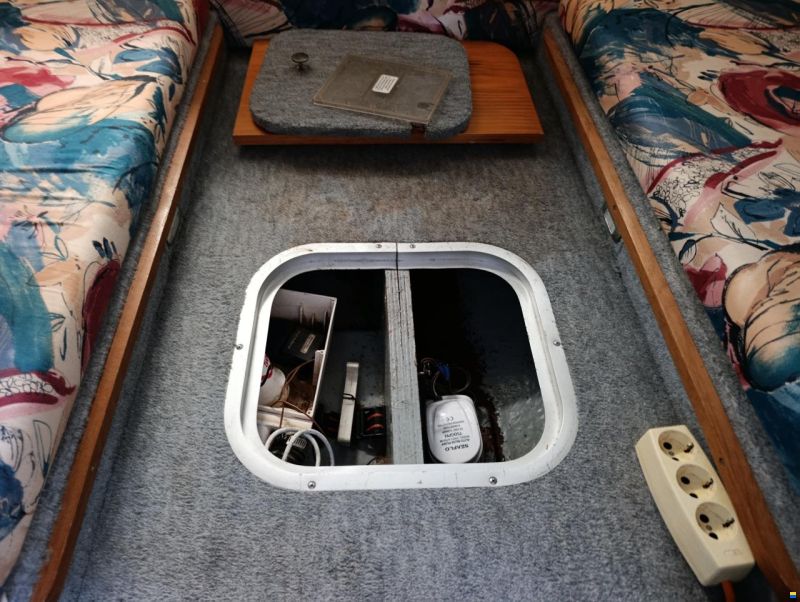 Crownline 765 Bayside