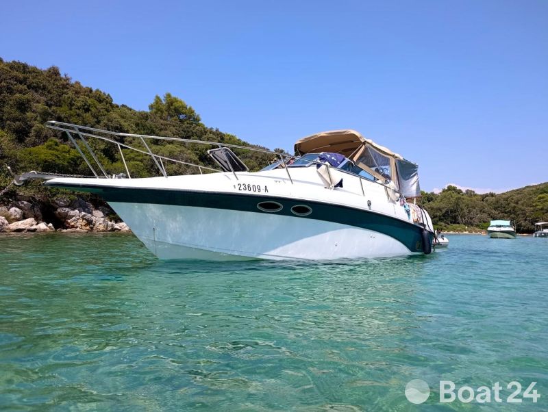 Crownline 765 Bayside