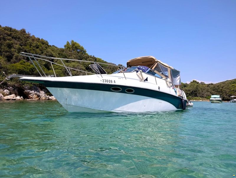Crownline 765 Bayside