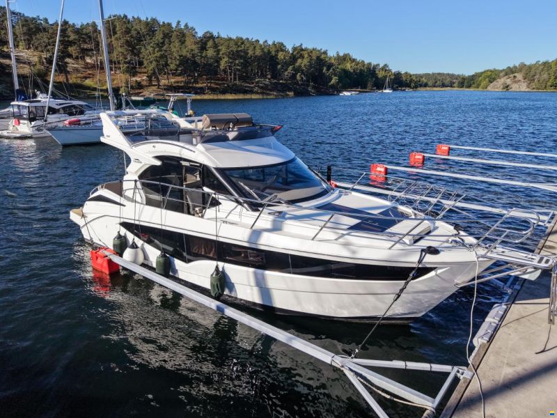 Galeon 360 Fly