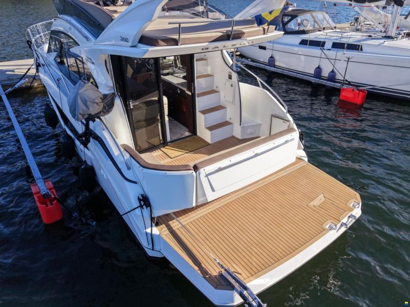 Galeon 360 Fly