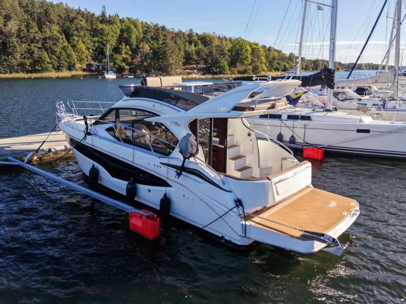 Galeon 360 Fly