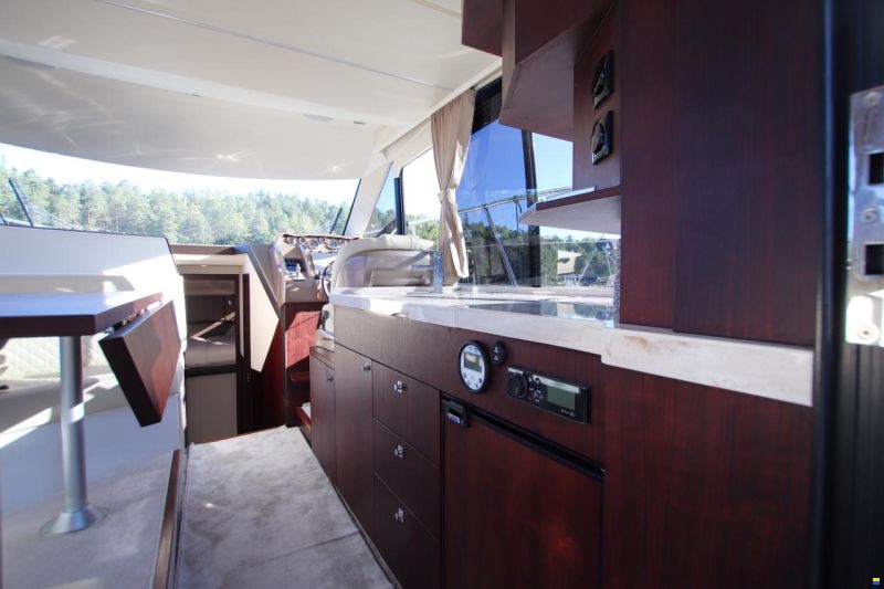 Galeon 360 Fly