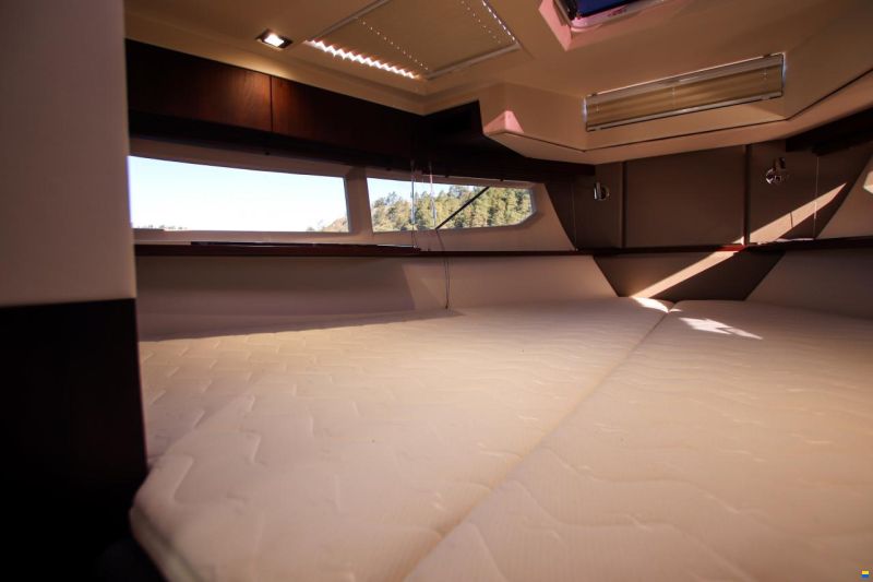 Galeon 360 Fly