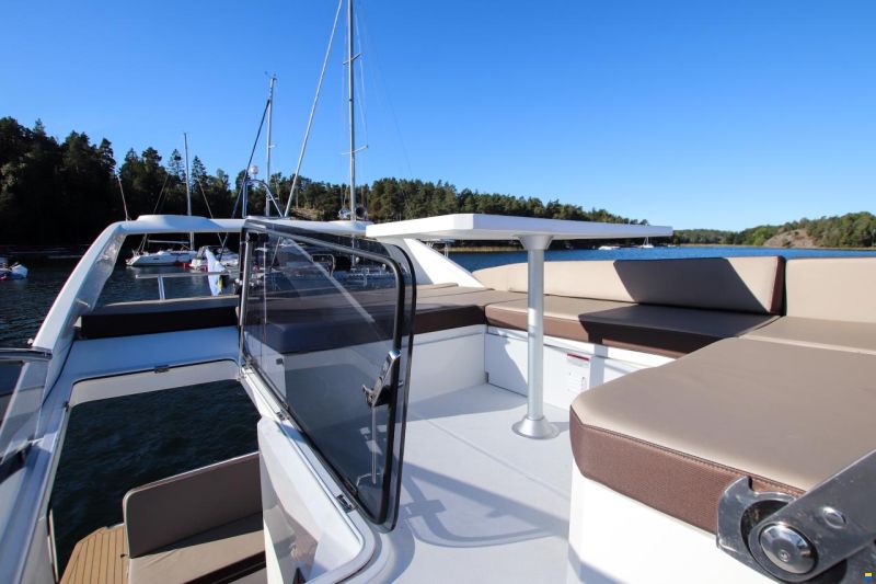 Galeon 360 Fly