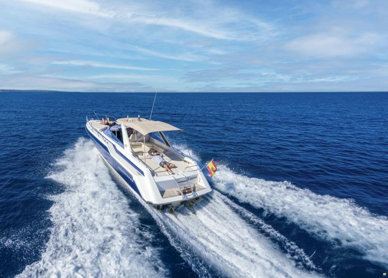 Sunseeker Thunderhawk 43