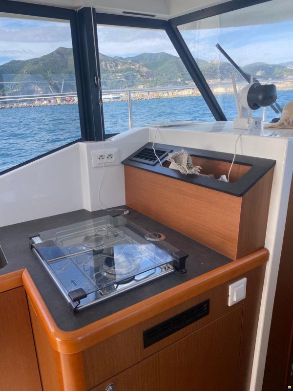 Beneteau Swift Trawler 30