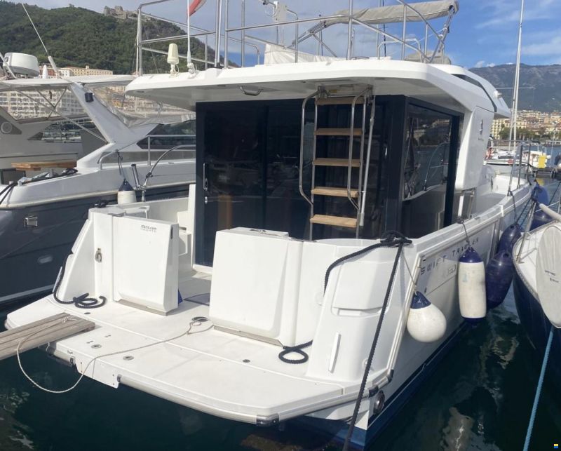 Beneteau Swift Trawler 30