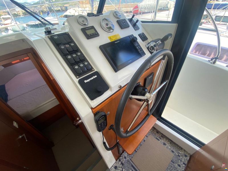 Beneteau Swift Trawler 30