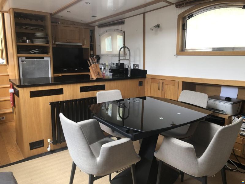 Euro Barge 60