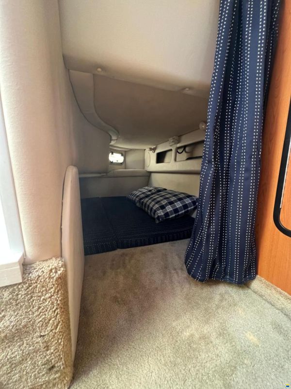 Crownline SCR 315