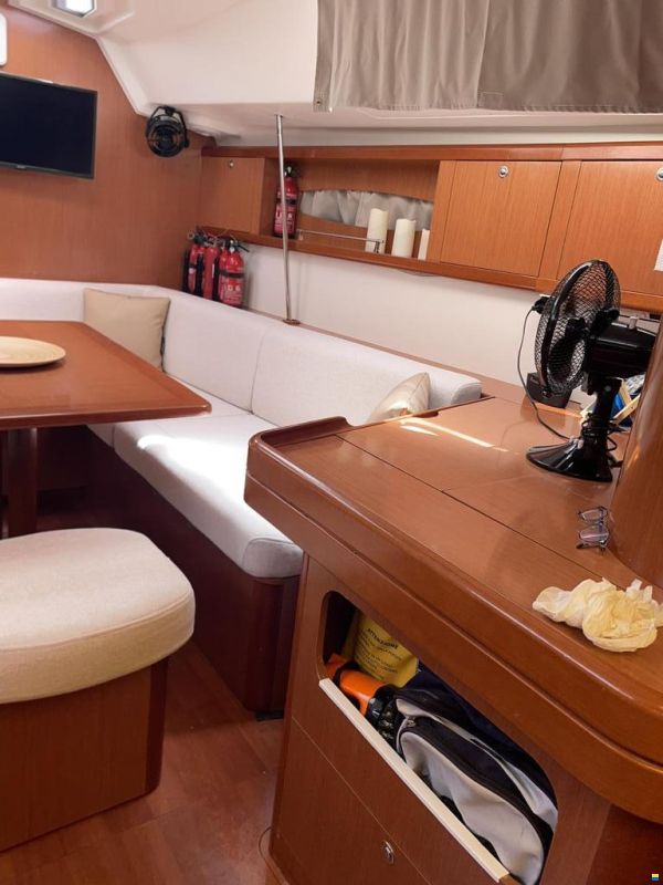 Beneteau Oceanis 46