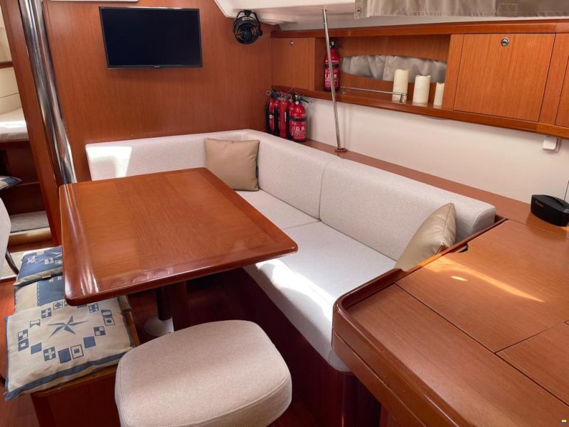 Beneteau Oceanis 46