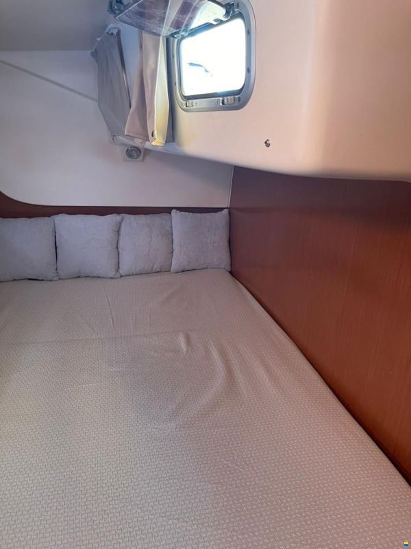Beneteau Oceanis 46