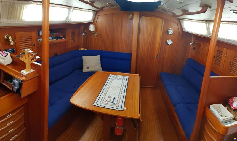 Hallberg-Rassy HR 45
