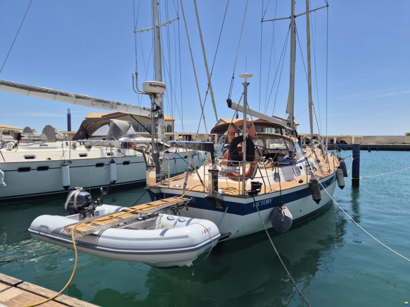 Hallberg-Rassy HR 45