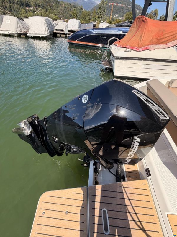 Quicksilver 675 Bowrider