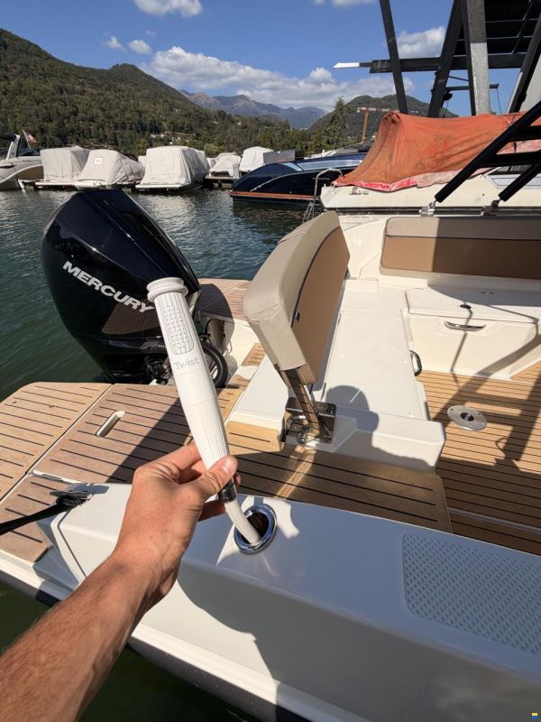 Quicksilver 675 Bowrider