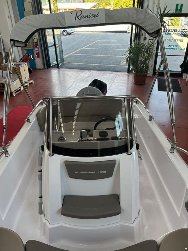 Ranieri Voyager 19S