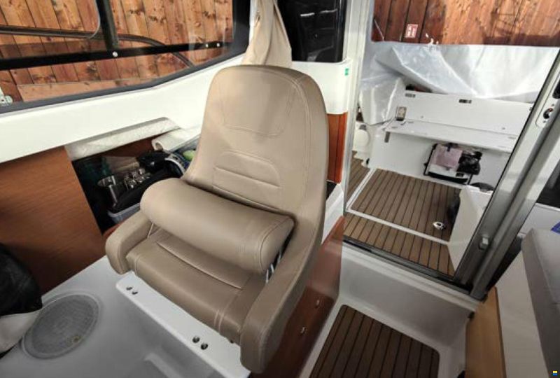 Jeanneau MERRY FISHER 605 HB