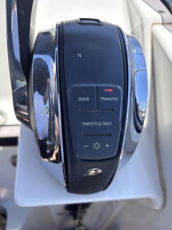 Atlantic Marine Sun Cruiser 730 DC