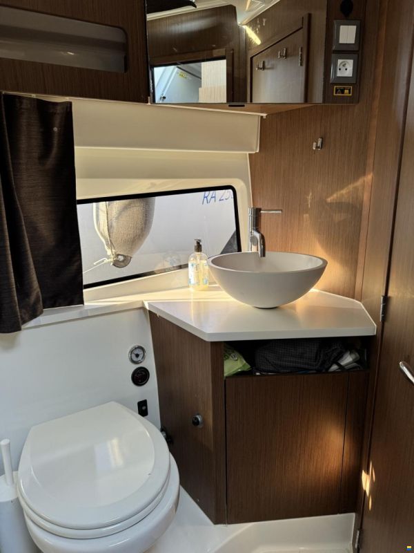 Beneteau Antares 11 Fly
