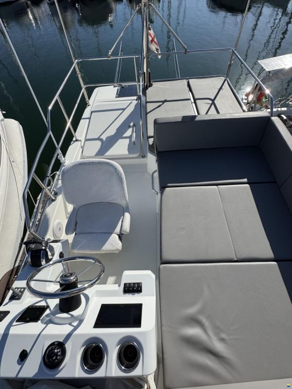 Beneteau Antares 11 Fly