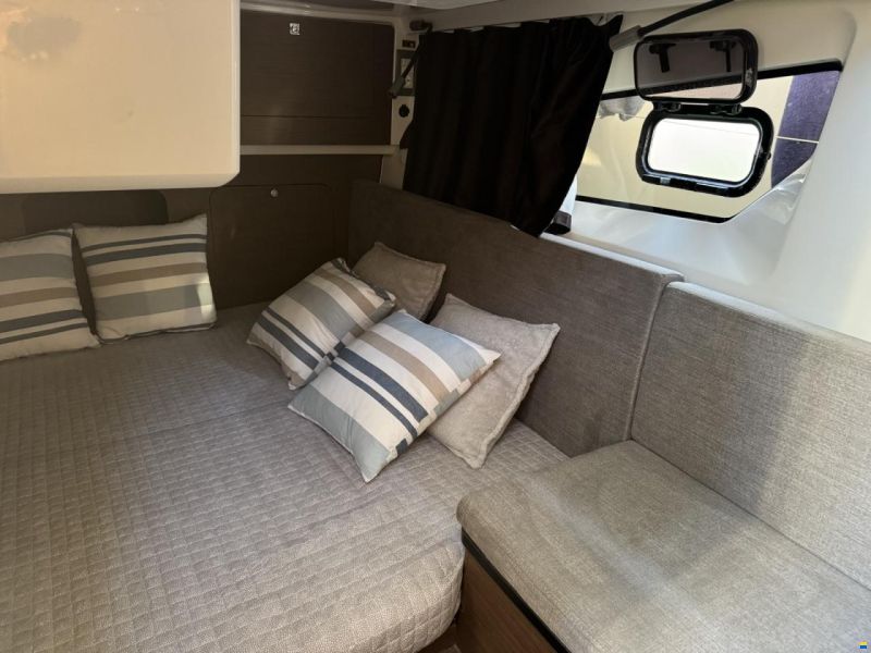 Beneteau Antares 11 Fly