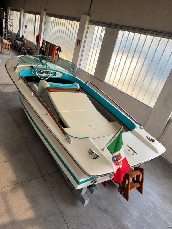 Riva Rudy n.17