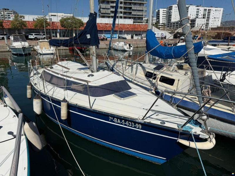 Dufour 2800