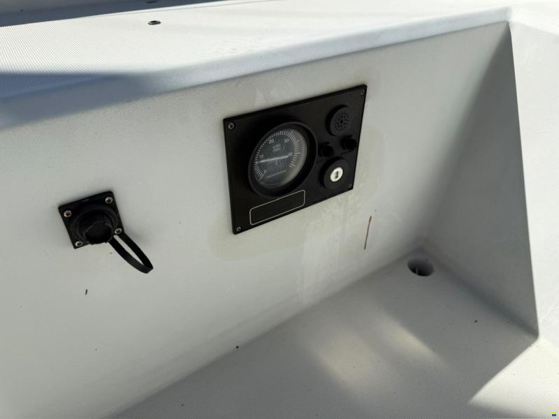Dufour 2800